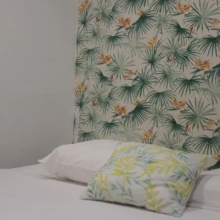 بيت ضيافة Urban 2*