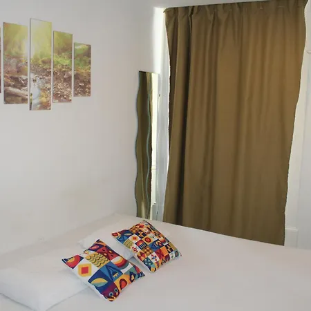 بيت ضيافة Urban