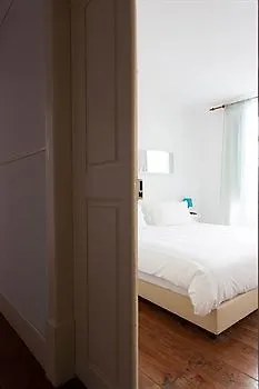 Urban Πανσιόν Αβέιρο