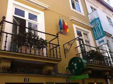 بيت ضيافة Urban 2*